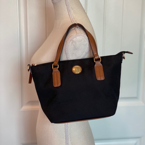 Cute Tommy Hilfiger Black Handbag - Picture 4 of 13